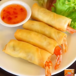 3. LANGOSTINOS FRITOS EN PASTA DE ROLLO